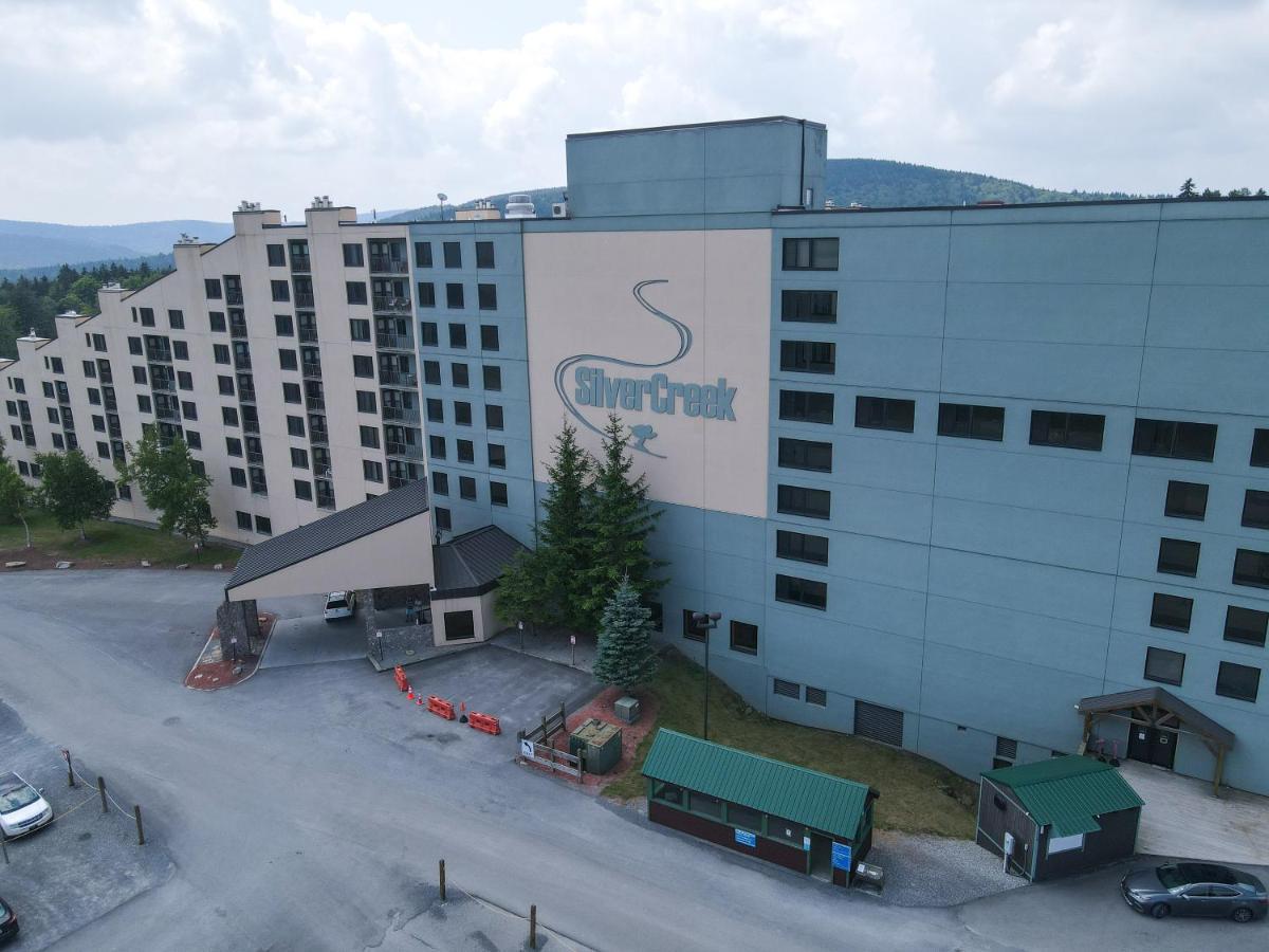 Ski-In Ski-Out Luxury Condo With Hot Tub And Pools 斯诺肖 外观 照片